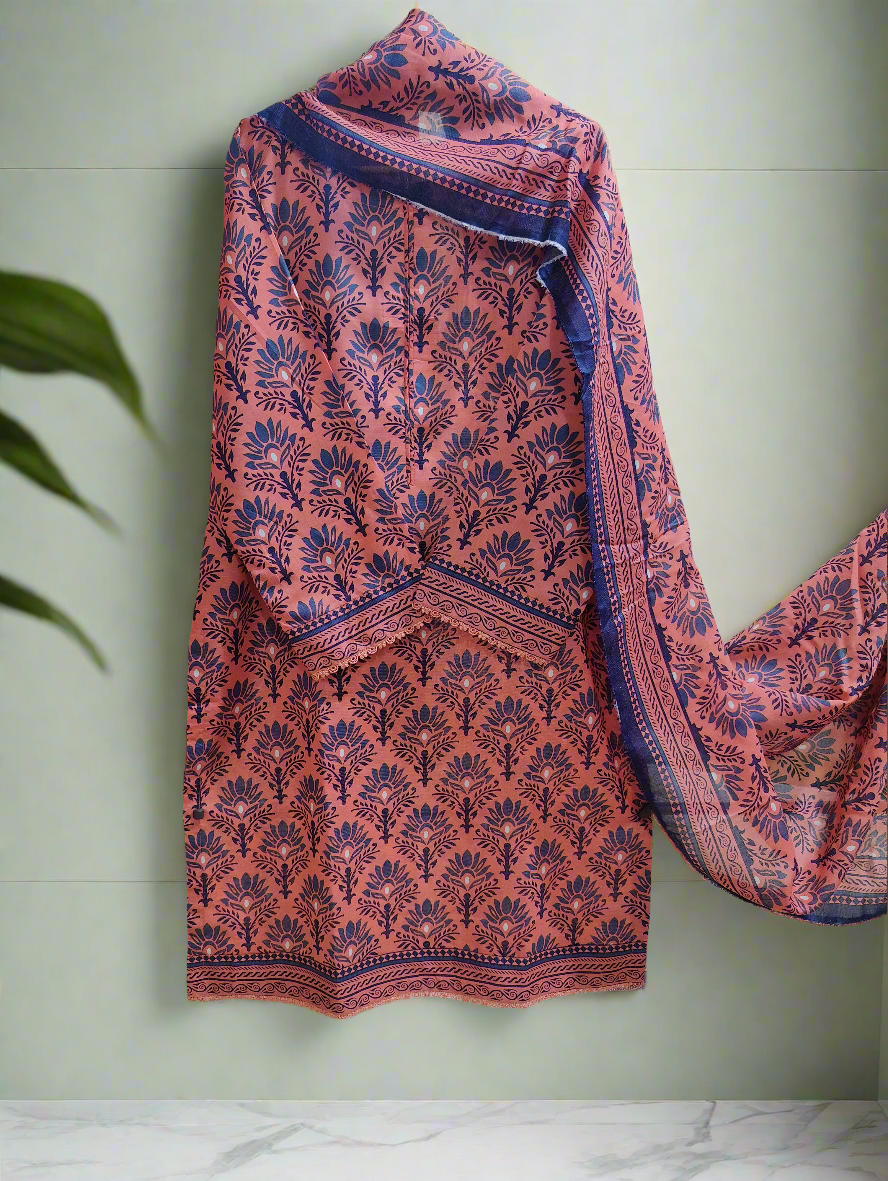 Lawn 3-Piece Outfit | Soft Fabric & Stylish Design