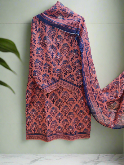 Lawn 3-Piece Outfit | Soft Fabric & Stylish Design