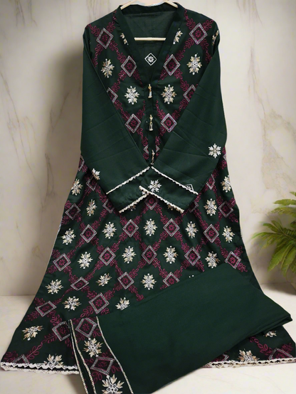 Dhanak 2pc Dress – Elegant & Warm Fabric for Women