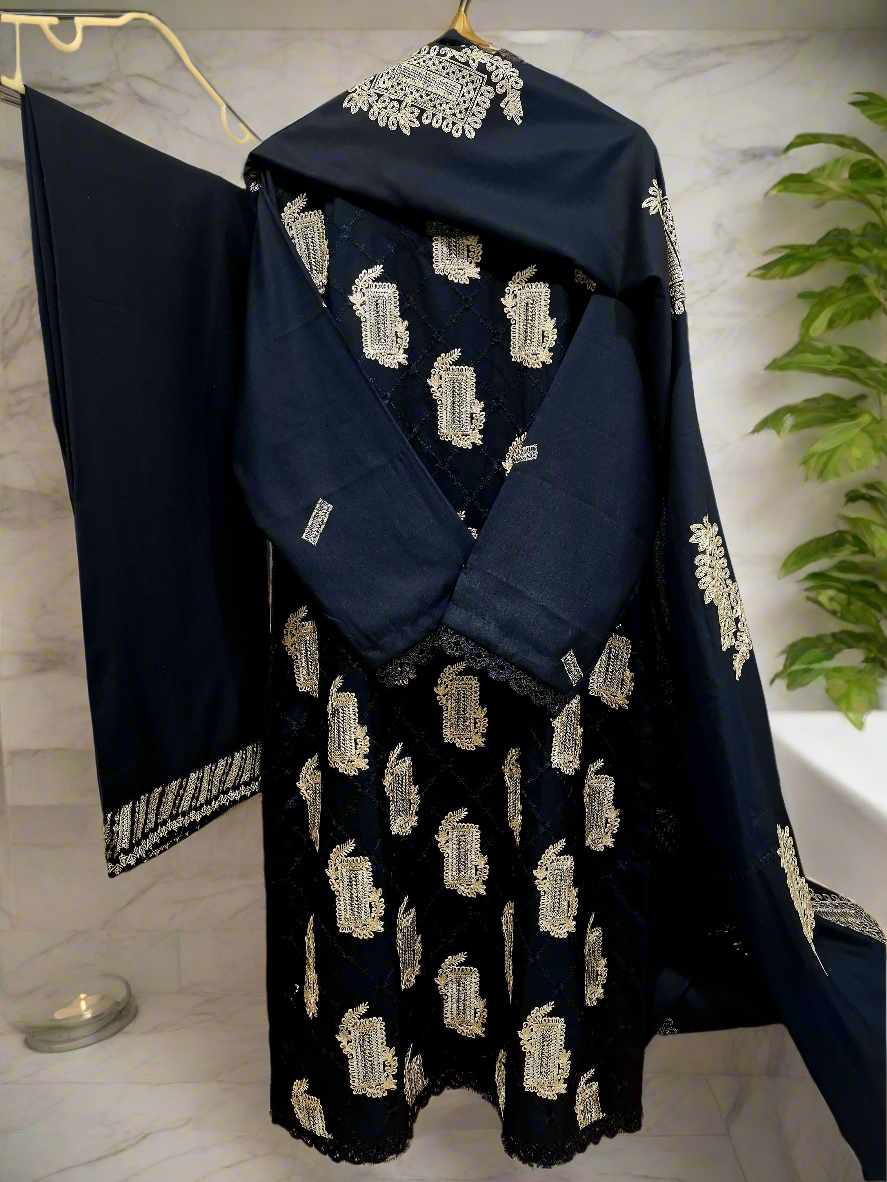 3pc DhanakWinter-Ready Dhanak 3pc Ensemble – Soft Fabric with Classic Detailing