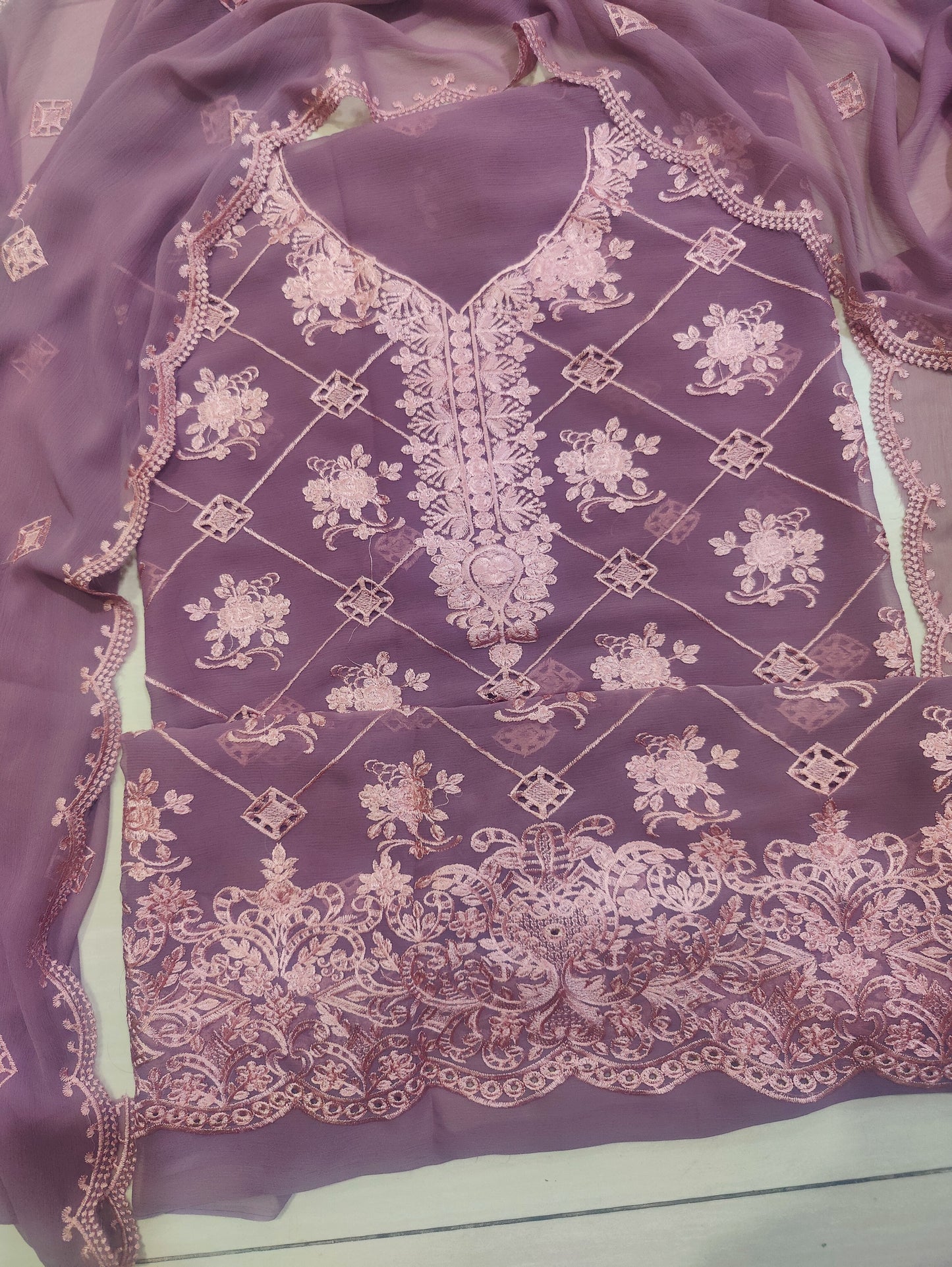 Chiffon Boring & Embroiderd 2pc unstitched