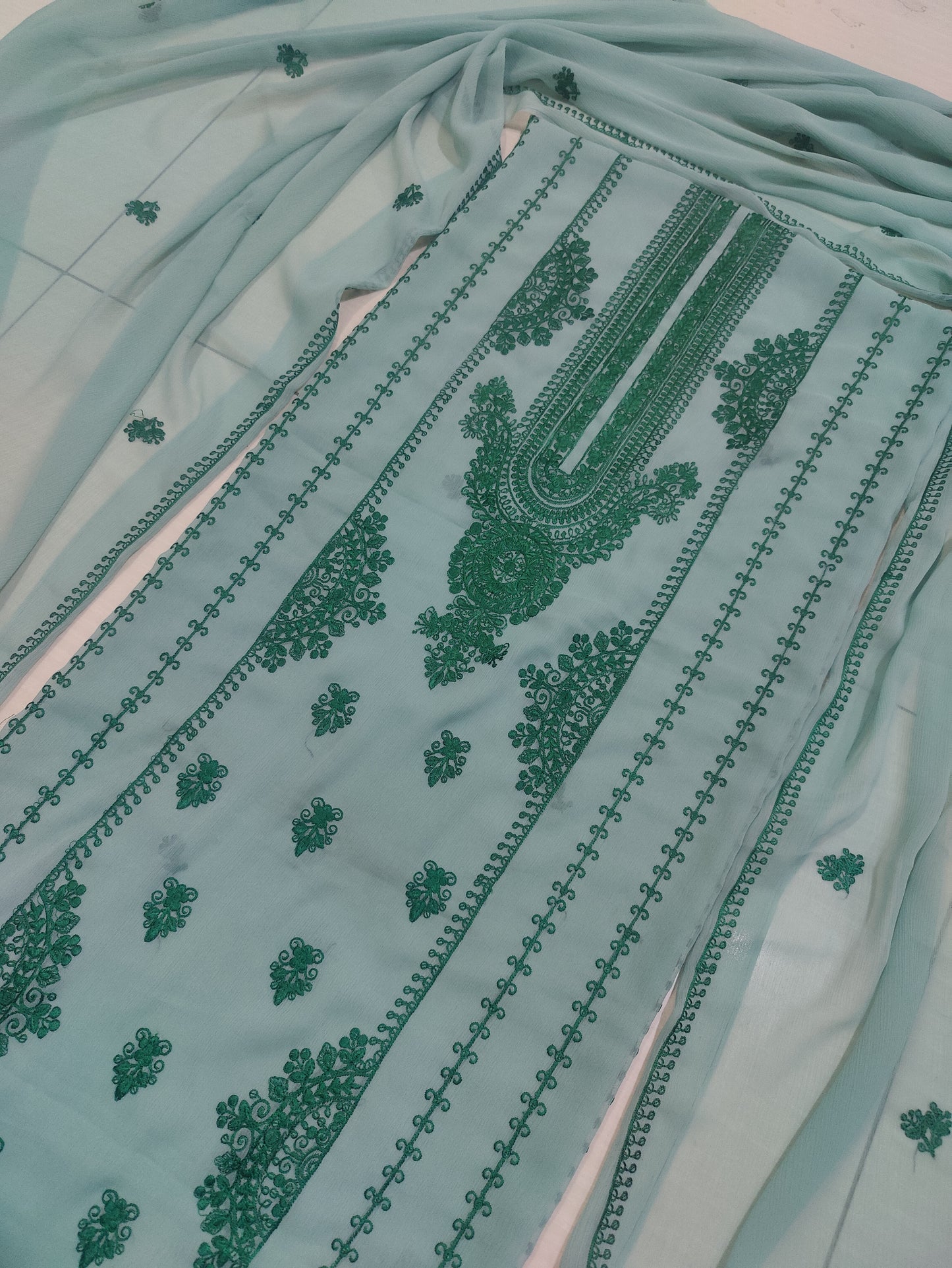 Chiffon Thread Embroiderd 2pc unstitched