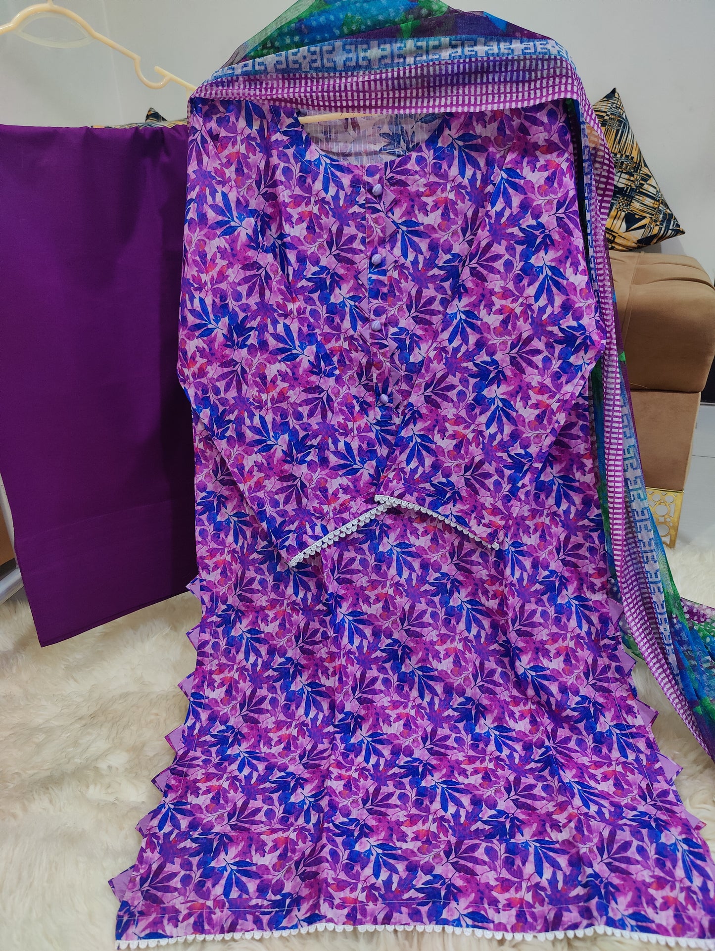 Printed Lawn 3-Piece Ensemble | Lightweight & Trendy