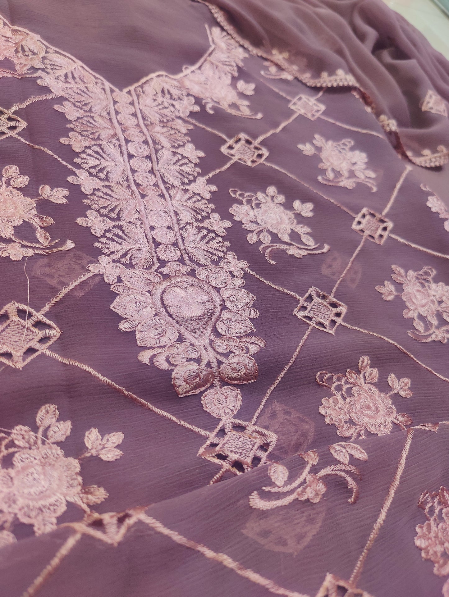 Chiffon Boring & Embroiderd 2pc unstitched