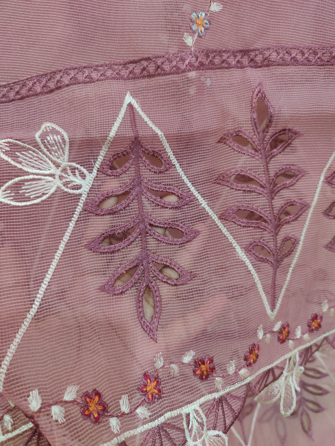 Chikankari Embroidered Lawn Suit – 3pc | Premium Collection